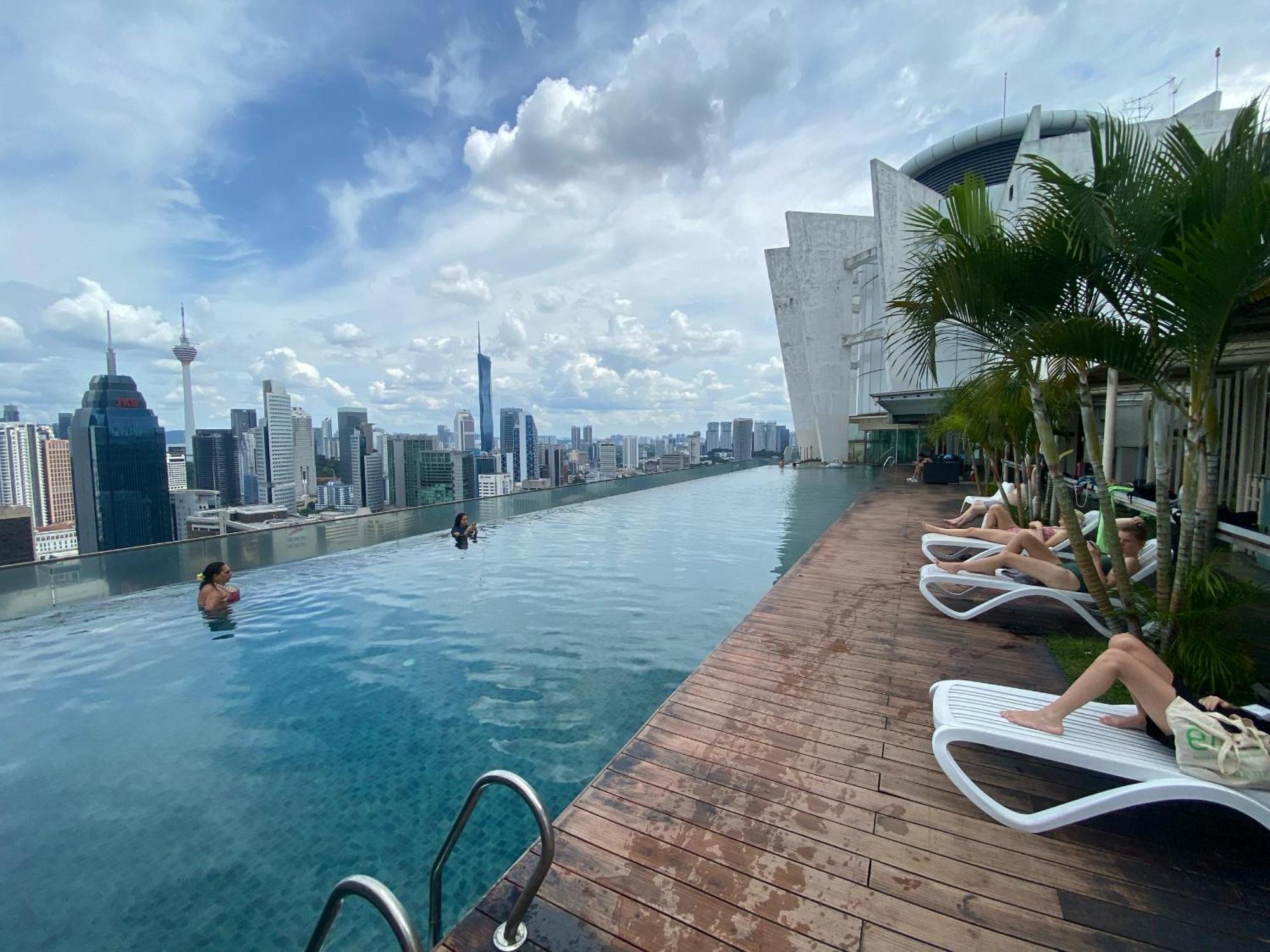 Infinity Skypool Hostel Kuala Lumpur Exterior photo